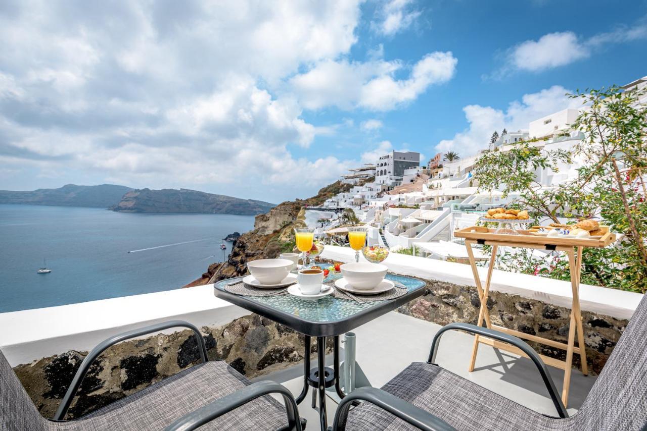 Amazing View Villa Oia With Jacuzzi Eksteriør billede