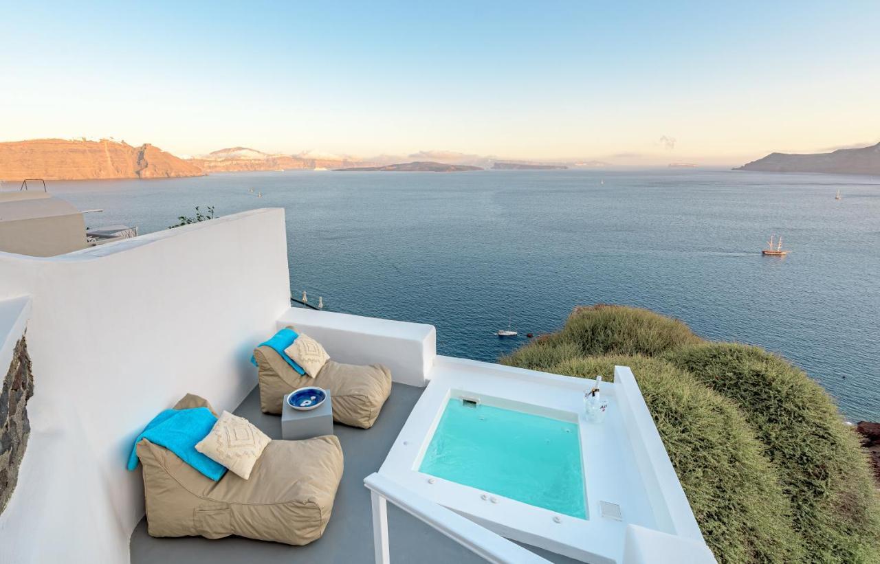 Amazing View Villa Oia With Jacuzzi Eksteriør billede